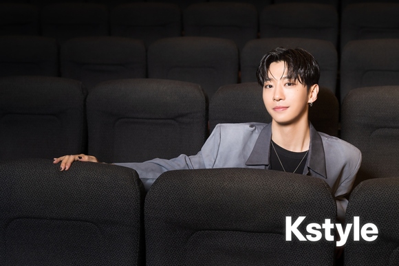 portalBYG's tweet photo. [FOTO] Ensaio de Yongguk para a entrevista com a KStyle. 

#방용국 #BANGYONGGUK #BANGYONGGUK_GREEN #방용국_GREEN #THE_COLORS_OF_LOVE https://t.co/snBA22PE6R
