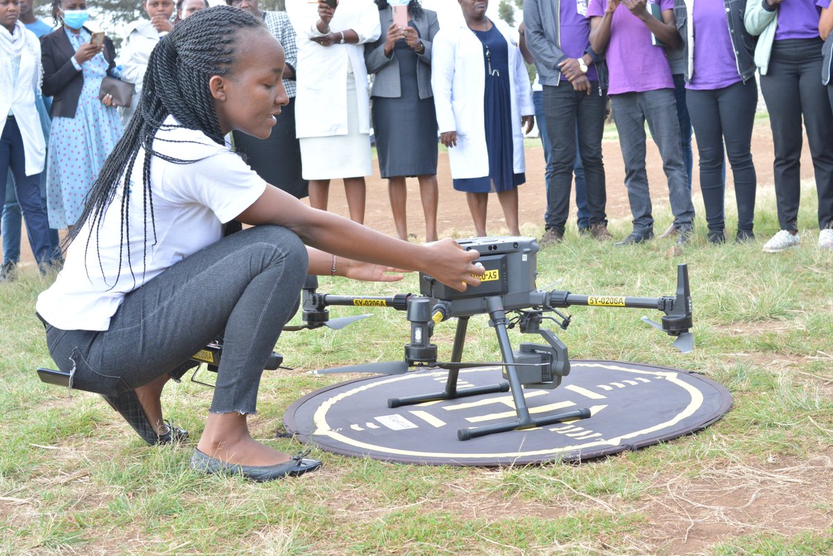 @ASWKenya @Hluce @NextEinsteinFor @AIMS_Next DAY 3:TECH DAY: Introduced students to drones, its various uses and capabilities #ASW2023