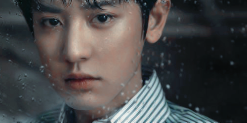 exoclubinho's tweet photo. [#EXOClubinho - #PLOT49]
Chanyeol e Kyungsoo se consideram bandidos do bem. Quando Yixing, o chefão, pede para que roubem de volta um tesouro chinês levado por piratas europeus centenas de anos atrás, a dupla se prontifica para o serviço. Meio tensos por causa de uma noite mal https://t.co/gY2X8Br2YM