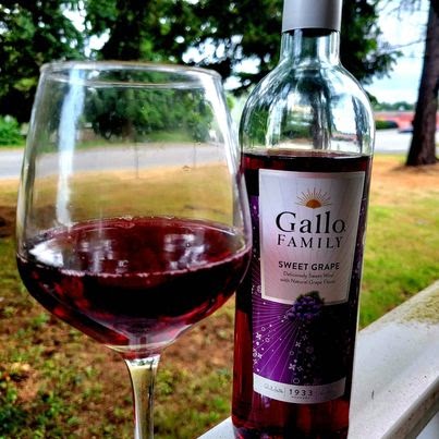 morewineyespls's tweet photo. Unleash Your Sweet Side with Gallo Family's Grape-tastic Adventure! https://t.co/Nb67OipuEm https://t.co/eBx11p1h5g