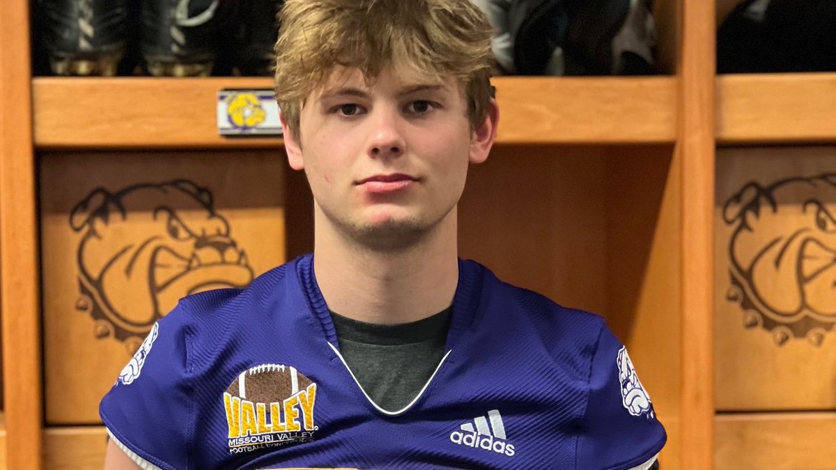 Six Star Football | IOWA (@6starfootballia) on Twitter photo IA PROSPECT SPOTLIGHT | Prospects raising profile this offseason (2024)
💥Who is raising their profile in Iowa 🏈
@CollinsTavian <a href="/ty_cozad/">Ty Cozad</a> <a href="/GuileTalan/">Talan Guile</a> <a href="/ConnorKamerman/">Connor Kamerman</a> <a href="/NolanKass/">Nolan Kass</a> <a href="/JacobK2120/">Jacob Kruger</a> @treyLust2 <a href="/KyleRakers_/">Kyle Rakers</a> @tatewoodruff30
STORY▶️sixstarfootball.com/article/inside… IA PROSPECT SPOTLIGHT | Prospects raising profile this offseason (2024)
💥Who is raising their profile in Iowa 🏈
@CollinsTavian <a href="/ty_cozad/">Ty Cozad</a> <a href="/GuileTalan/">Talan Guile</a> <a href="/ConnorKamerman/">Connor Kamerman</a> <a href="/NolanKass/">Nolan Kass</a> <a href="/JacobK2120/">Jacob Kruger</a> @treyLust2 <a href="/KyleRakers_/">Kyle Rakers</a> @tatewoodruff30
STORY▶️sixstarfootball.com/article/inside…