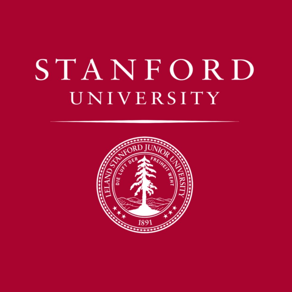 theswiftmuseum's tweet photo. 🎓 | @Stanford offers a brand new course on Taylor Swift's songwriting skills titled “The Last Great American Songwriter: Storytelling With Taylor Swift Through the Eras.” 

The course will be offered to all undergraduates next spring through the university’s English department. Earlier this year, Stanford introduced “All Too Well (Ten Week Version)”