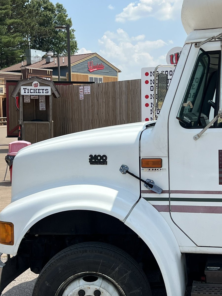 swmobombers's tweet image. Bomber1 has landed at Woodside Dells for some baseball related activities. #practicetime