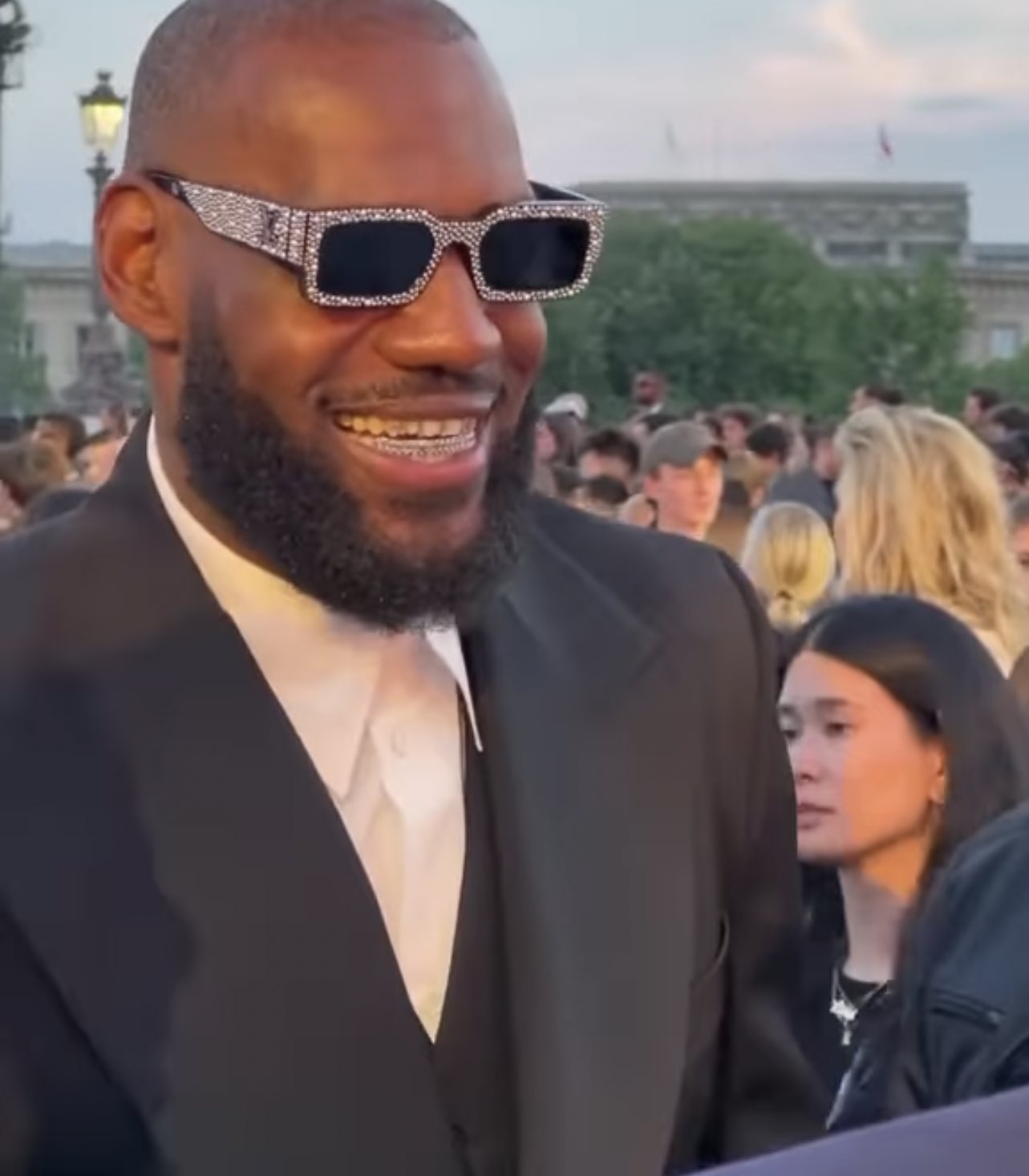 RapTV on X: LeBron James shows off his grill at the Louis Vuitton
