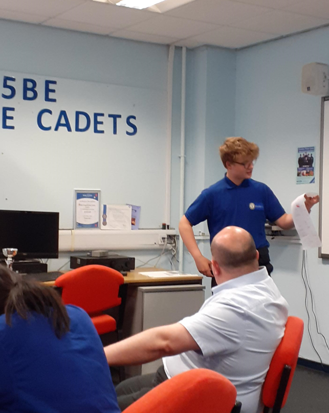 CadetsWMP's tweet image. Gr8 #opportunity #5BE #Kingstanding @ErdingtonWMP Cadets take tips &amp;amp; guidance from @si_the_voicepro . Leaving tonight, our Cadets said they were more confident for their English speaking exams &amp;amp; in life where their voices need to #resonate  @NationalVPC @CSuptMatShaer 👏👮‍♂️📣👮‍♀️👏
