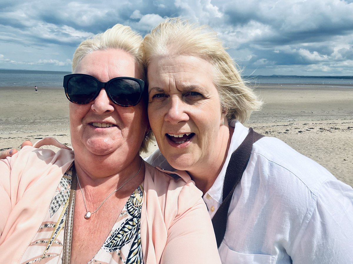 Spend today @ portobello with this wonderful person <a href="/bjudesinc/">Judy 🌸</a> celebrating her retirement <a href="/ExinCare/">Excellence in Care</a>