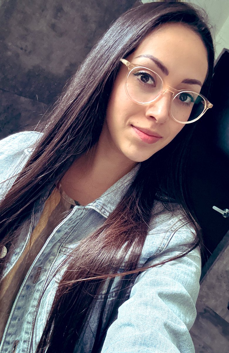 Maricarmenfalla's tweet photo. 🤓 https://t.co/sGE4bTBzt7