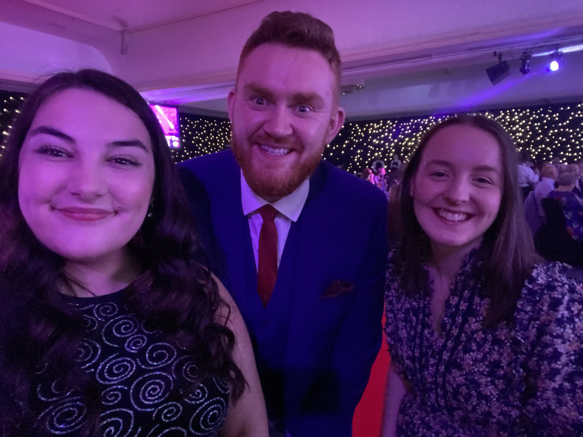 3 @OfficialSYP chairs at the #YLSAwards!