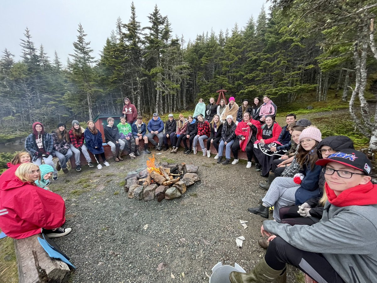 Ms Tissel tweet media