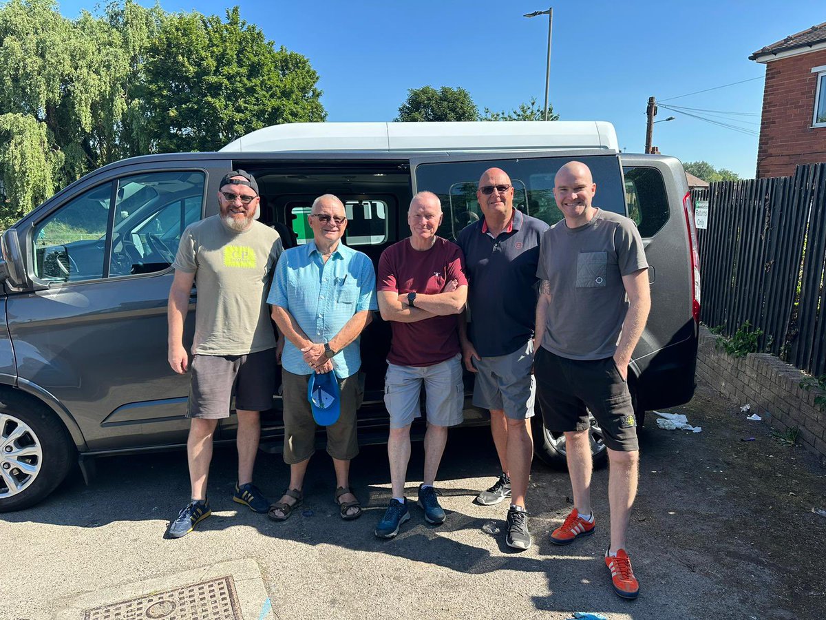 Some happy customers leaving U801 last week to complete the national three peak challenge for a charity close to their heart💚 its fair to say there wasn’t as many on the return🤕 <a href="/ClaireW_ERAC/">Claire Walker</a> @u8shannonnb #westrengthenourcommunitiesoneneighbourhoodatatime