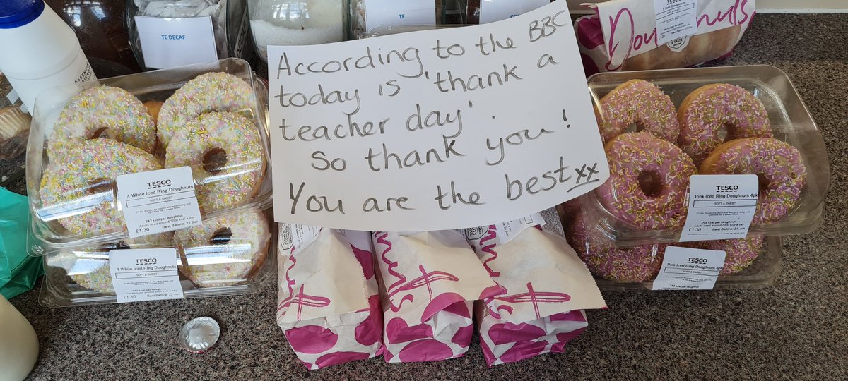 twsf1's tweet photo. Today was #ThankATeacherDay23 . I feel very privileged to call @CantrefPrimary team my colleagues. Thank you. Each and every one of you! https://t.co/0w2zvYYYlS