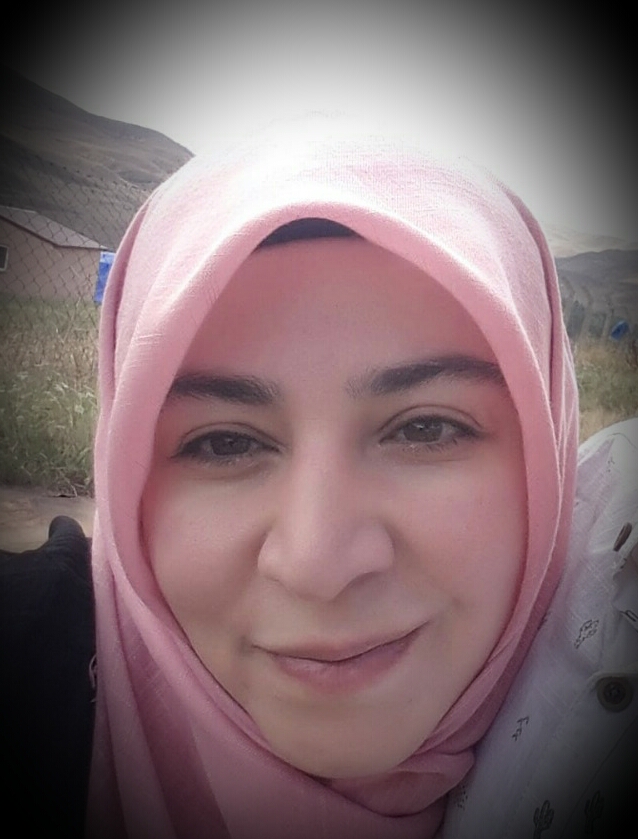 Tutuklu kanser hastası Suna Halis'in iki gün sonra mahkemesi var. Sağlıklı insan hapse girince hastalanıyor. Hasta olan ne yapsın, kanser olan ne yapsın? İnsanlık adına hak ihlallerine son verin. <a href="/adalet_bakanlik/">T.C. Adalet Bakanlığı</a>  

Adaletiçin AiHMdeydik