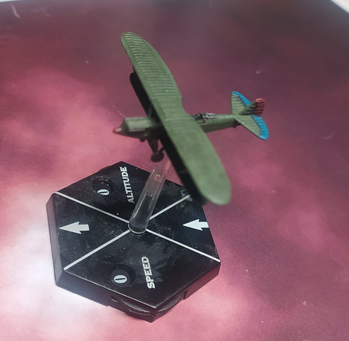 LordManteca's tweet photo. #ligagws23
#wargames #wargaming @LuisSanzDiaz #skirmishwargames @rafsanmartin niños que he pintado un #PolikarpovR5 para los #rojeras no confundir con un #Renault5. Donde estará la flota del #BUF? https://t.co/LyTQiMxTa9