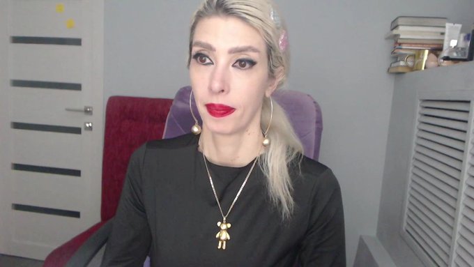 I'm online @MyFreeCams! #onmfc https://t.co/PlGLdxpm31 💚 https://t.co/IJleNWRP9p<a class="tags" href="/tag/myfreecams">@myfreecams</a><a href="/tag/onmfc"class="tags">#onmfc</a>