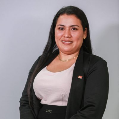 LaVozDigital_'s tweet photo. ¿Estarían dispuestos (as) a darles nuevamente, su voto de confianza a estas cuatro mujeres, para que les representen en la Asamblea Legislativa?
Dejen sus comentarios. 👇 https://t.co/FRqPHplqS4