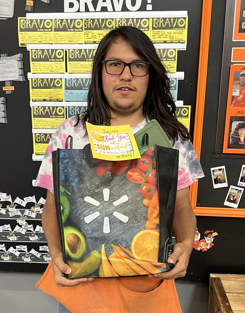 Tammy Murillo (@flipflopstm) on Twitter photo #LivingOurValues this is how we do it!!! Taking care of our Lot Associates 🧡 Getting them geared up for this heat!! 🥵🔥. Hydration is the word!! #whatsinstore3504 <a href="/00DREA/">Andrea Baca</a> <a href="/CathyABryant/">Cathy Bryant</a> <a href="/christi17964670/">さとみ🪐フォロバ確定</a> #frontend3504 <a href="/Melinda11521488/">Melinda Carter</a> <a href="/MattCramer179/">m</a> #LivingOurValues this is how we do it!!! Taking care of our Lot Associates 🧡 Getting them geared up for this heat!! 🥵🔥. Hydration is the word!! #whatsinstore3504 <a href="/00DREA/">Andrea Baca</a> <a href="/CathyABryant/">Cathy Bryant</a> <a href="/christi17964670/">さとみ🪐フォロバ確定</a> #frontend3504 <a href="/Melinda11521488/">Melinda Carter</a> <a href="/MattCramer179/">m</a>