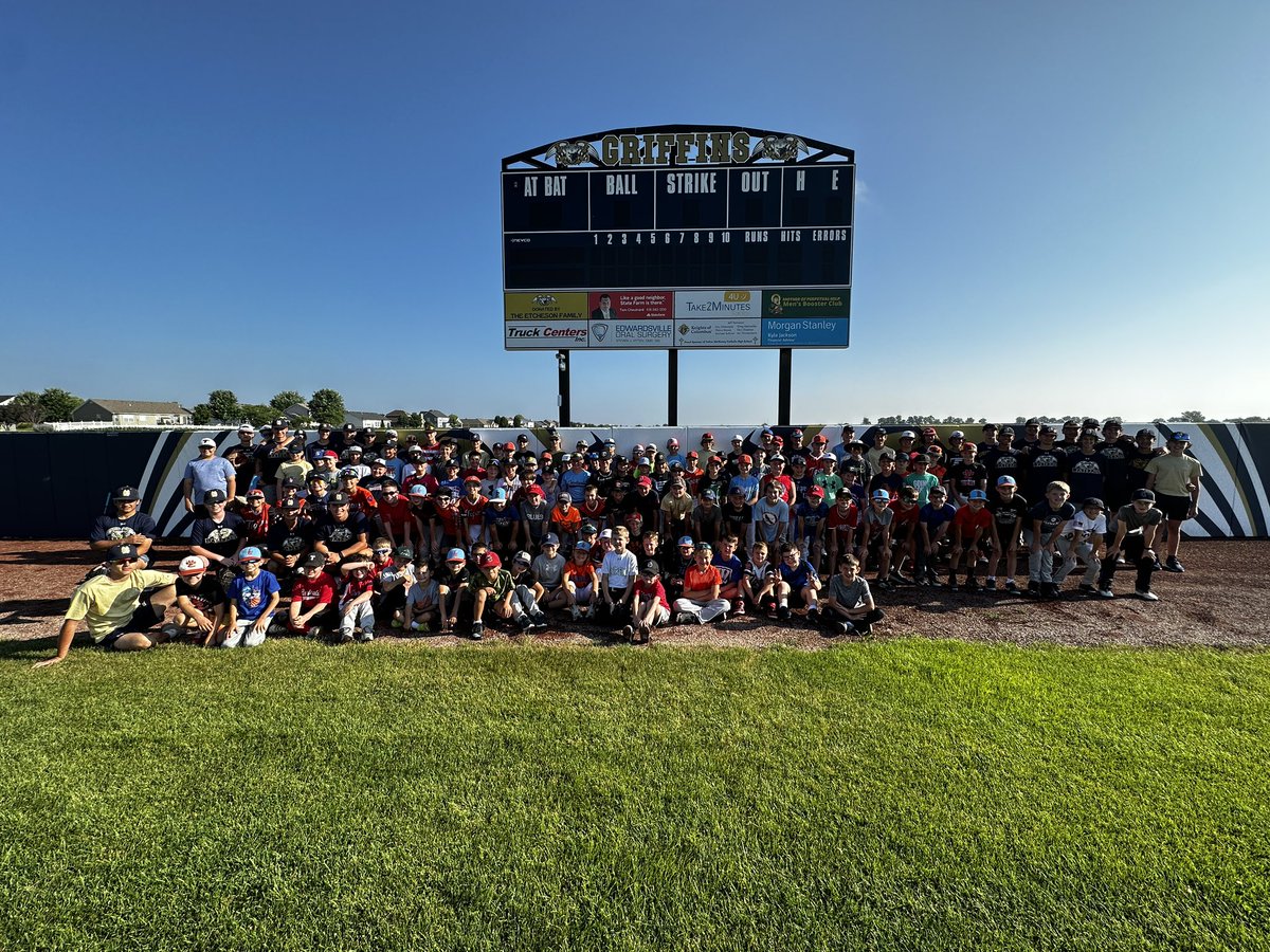 FMCHSBaseball tweet media