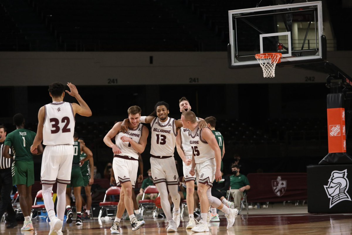 nbadreams25's tweet image. After a great team camp and conversation with @BeauBraden @ADTHREE3 @Bellarminehoops @doug_davenport I am humbled to earn a scholarship offer from Bellarmine University. Go Knights!!