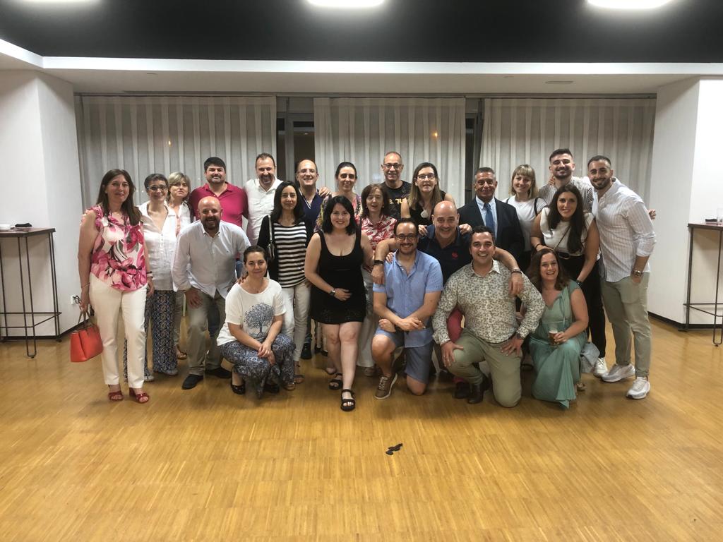 Cierre de una etapa docente muy bonita, donde hemos coincidido multitud de compañeros a lo largo de estos años. La URJC es y ha sido un lugar de encuentro para la ciencia enfermera, para la ciencia de urgencias y para unos magníficos profesionales. Nuevos retos nos esperan.