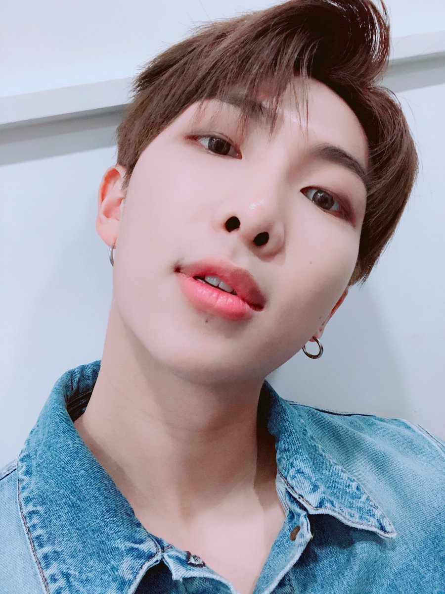 dailyknjselcas's tweet photo. https://t.co/G0LQUGQ4y7