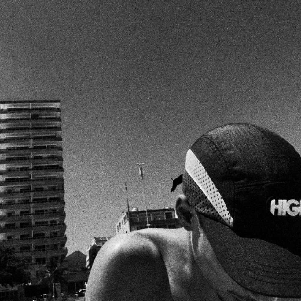 _browFf's tweet image. Cria