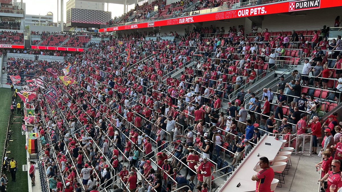 The North End is literally full…23 minutes before a Wednesday night kickoff. #AllForCITY