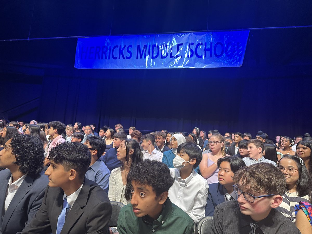 Dr. Sinanis Sup tweet media