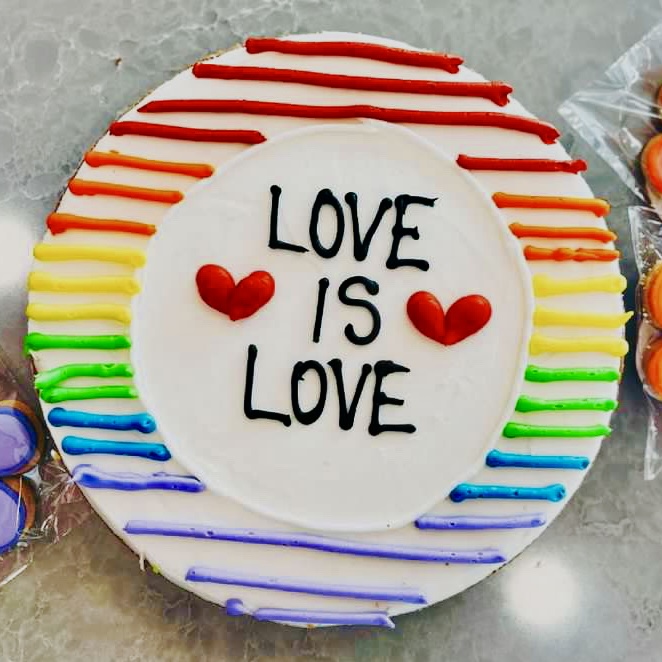 3brothersbakery's tweet photo. Embracing the deliciousness of diversity with this beautiful Pride Rainbow Cookie Cake 🌈🍪✨
https://t.co/usKMnDqZd8
#RainbowCookieCake #SweetEquality #LoveIsLove https://t.co/IlPsfbKwCg