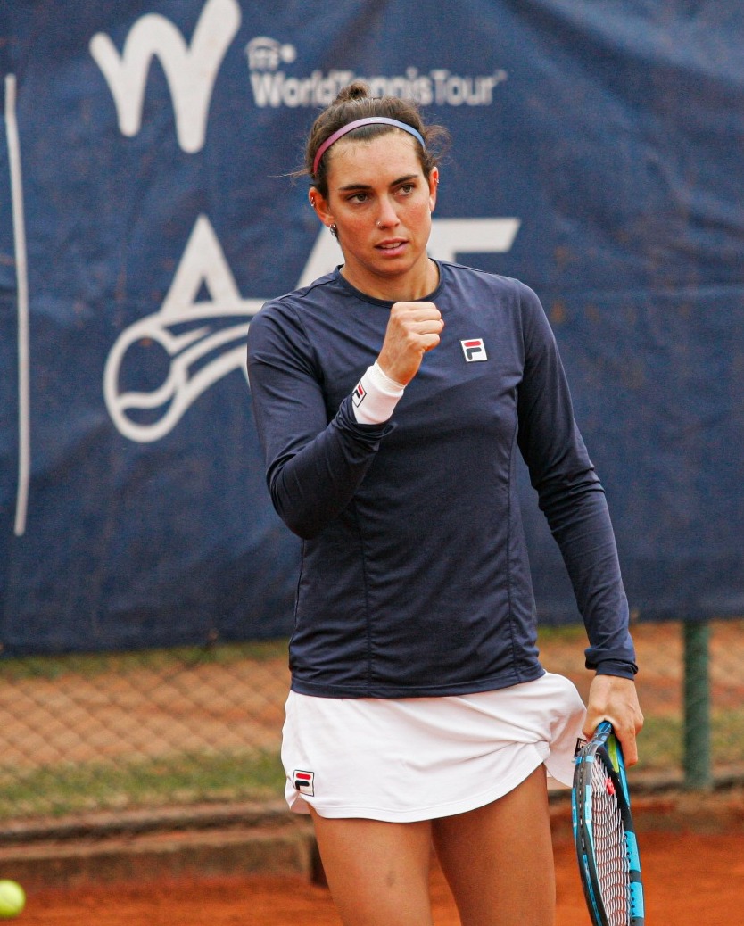 puppotenis's tweet photo. 1R #ITFW15 #Pilar (Hebraica)
• @Guillerminanaya a Chiara #DiGenova (6) 6-2 6-7 (1) 7-5
• Sol #LarrayaGuidi a Juliana #Rodríguez (URU) 6-2 6-4
• Romina #Ccuno (PER, 1) a Nicole #Poj 6-3 6-4
• Victoria #Marchesini a Zoe #Lazar 6-1 0-6 6-4
📷 #PrensaAAT https://t.co/PCU7rQUlar