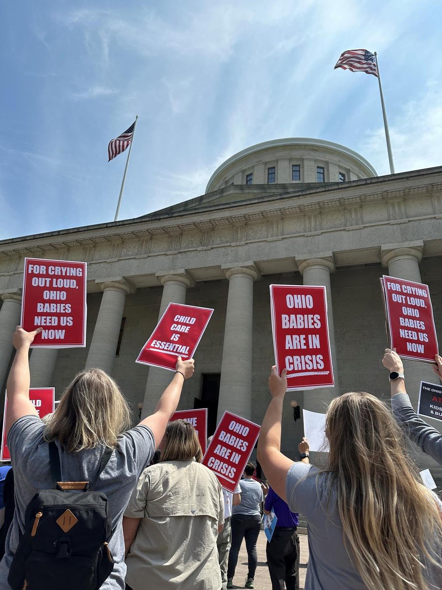 LynanneWolf's tweet photo. Ohioans showed up for kids and families today at the Ohio Statehouse demanding restoration of more than half a billion of  @GovMikeDeWine and @OHRGOPCaucus @OhioHouseDems thoughtful investments in children. #savechildcare #nochildcarenowork https://t.co/Uf27z5JLrb