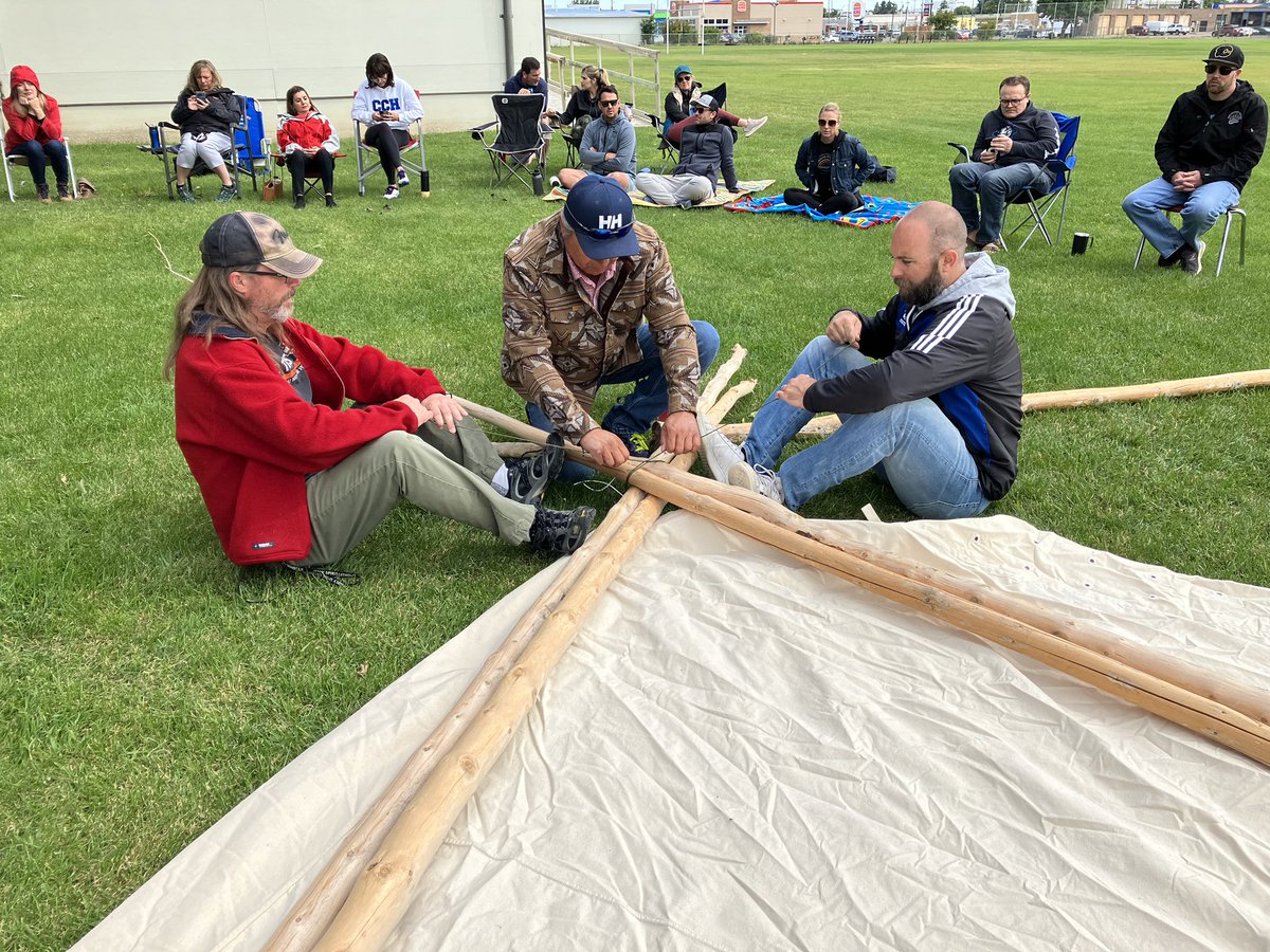 cchschool's tweet photo. What an incredible day of learning and sharing - from a much needed Talking Circle, to putting up our first NIITOYIS as a staff, to storytelling at MATSIYIKKAPISAIKI’SOMM - we at TAATSIKIOYIS have her blessed! #hs4 1/2 https://t.co/TwvOrlNRMd
