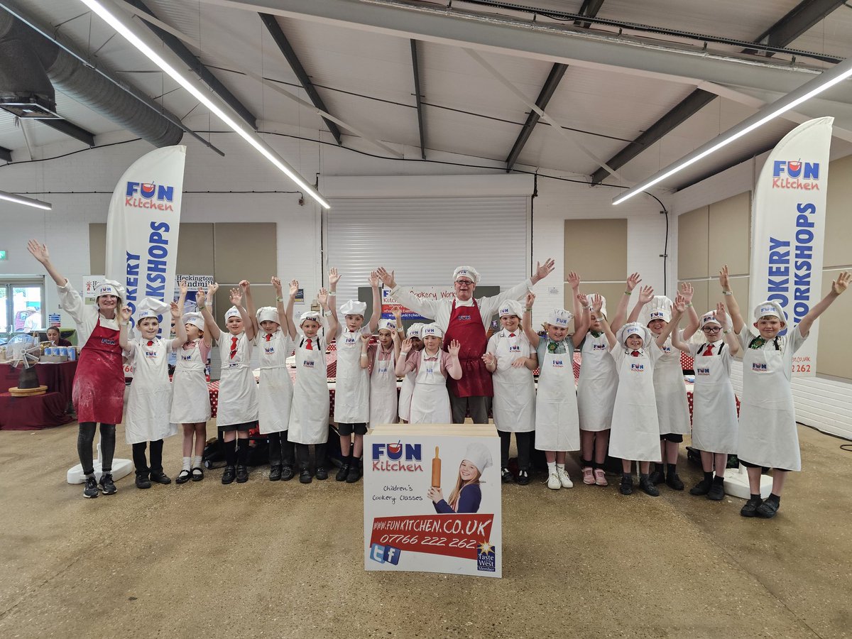Fun Kitchen (@funkitchendevon) on Twitter photo Brilliant day with some real Foodie stars <a href="/lincsshow/">Lincolnshire Show</a> <a href="/LASEducation/">LAS Education</a> cooking up a storm Brilliant day with some real Foodie stars <a href="/lincsshow/">Lincolnshire Show</a> <a href="/LASEducation/">LAS Education</a> cooking up a storm