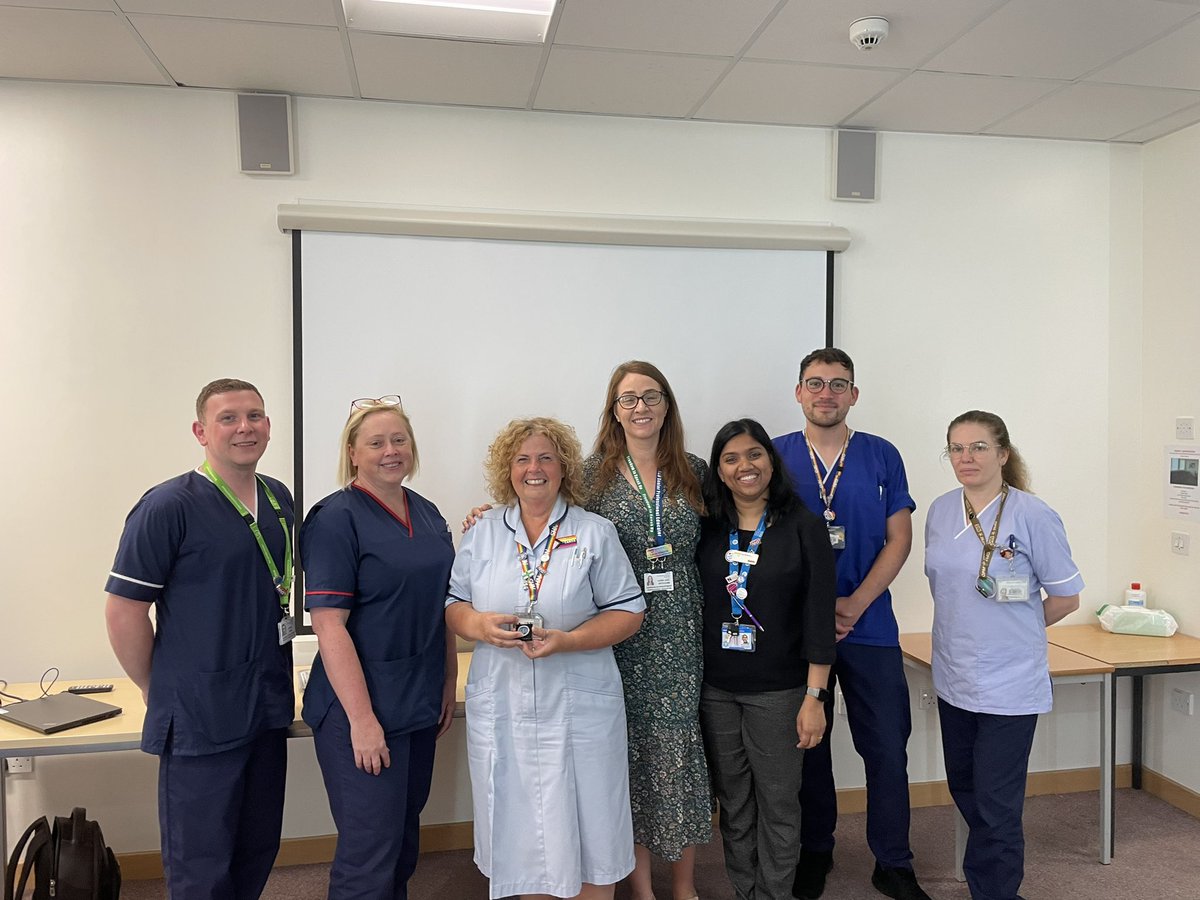 Ashin Merlin Jacob (@ashinmerlin) on Twitter photo Congratulations to Tanya for winning the CNO award!! This award is an appreciation for all your hardwork and passion you put in all the work that you do!! So very proud of you <a href="/PonsfordTanya/">Tanya Ponsford</a> @LizRix_PHU <a href="/JES_1972/">Joanne Smith ππ</a> <a href="/JillPallister/">Jill Pallister π</a> <a href="/EneasAntony/">Antony Eneas π</a> <a href="/PHUEducation/">PHU Education</a> Congratulations to Tanya for winning the CNO award!! This award is an appreciation for all your hardwork and passion you put in all the work that you do!! So very proud of you <a href="/PonsfordTanya/">Tanya Ponsford</a> @LizRix_PHU <a href="/JES_1972/">Joanne Smith ππ</a> <a href="/JillPallister/">Jill Pallister π</a> <a href="/EneasAntony/">Antony Eneas π</a> <a href="/PHUEducation/">PHU Education</a>
