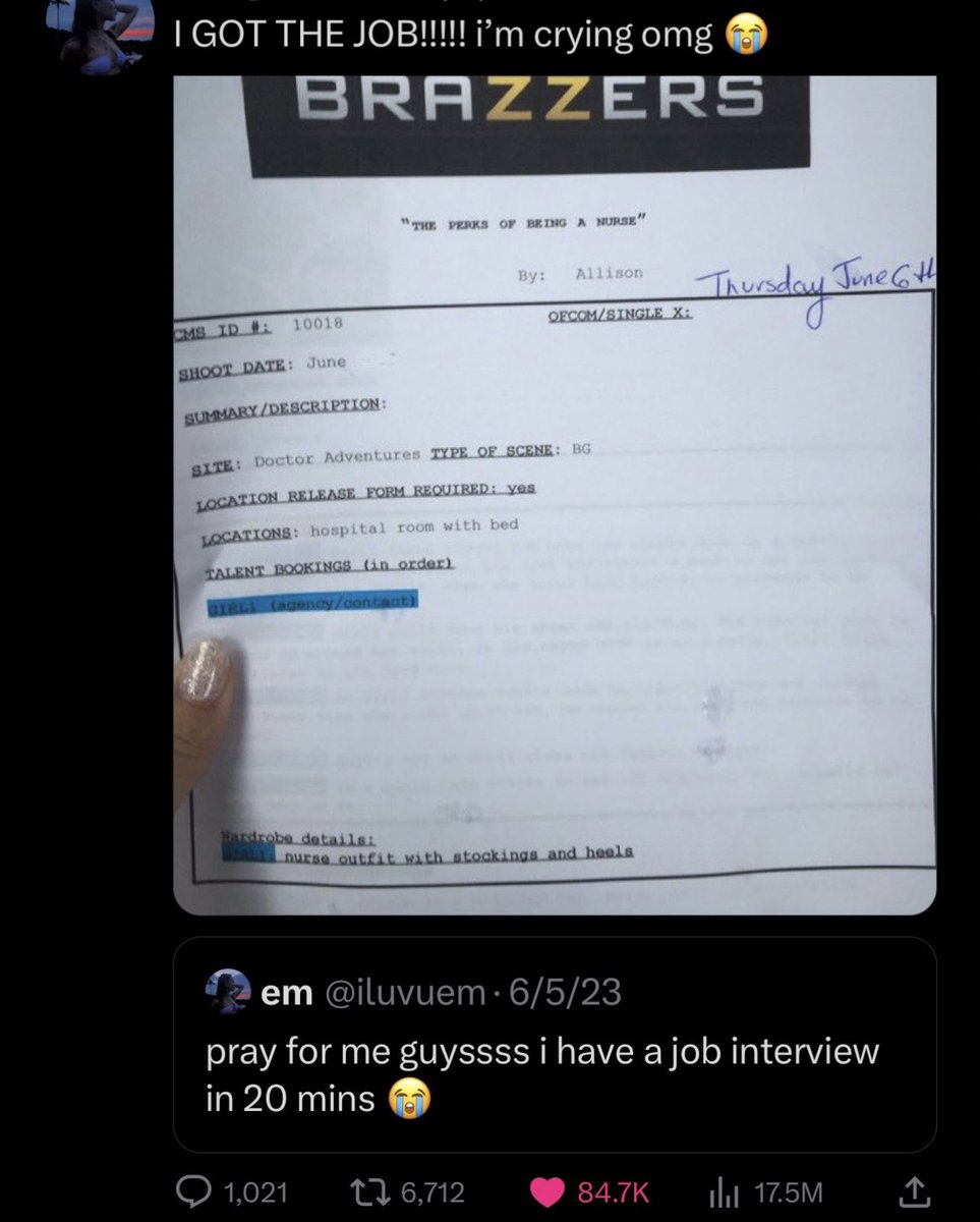 luvuphattsie's tweet photo. omg when i finally got a job😭😭 https://t.co/yyGRPlKzYL