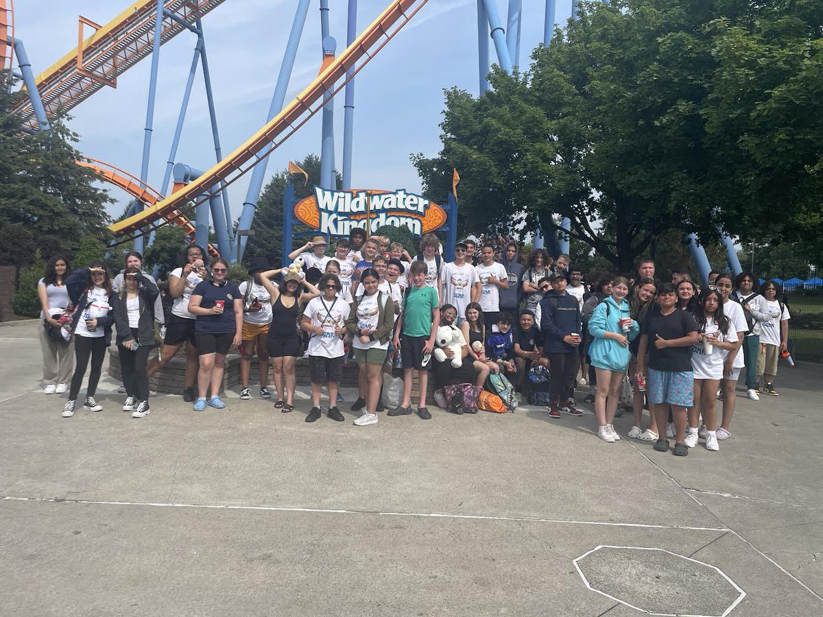The class of 2023 ended the year with an amazing day at Dorney Park! Congratulations to the 2023  HEH graduating class! A big thank you to our HEH PTA for providing coach buses and a bagel breakfast this morning. Your support never goes unnoticed.