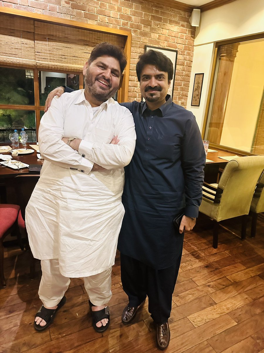 khawaja_munna's tweet photo. https://t.co/vnSGbOYii1
