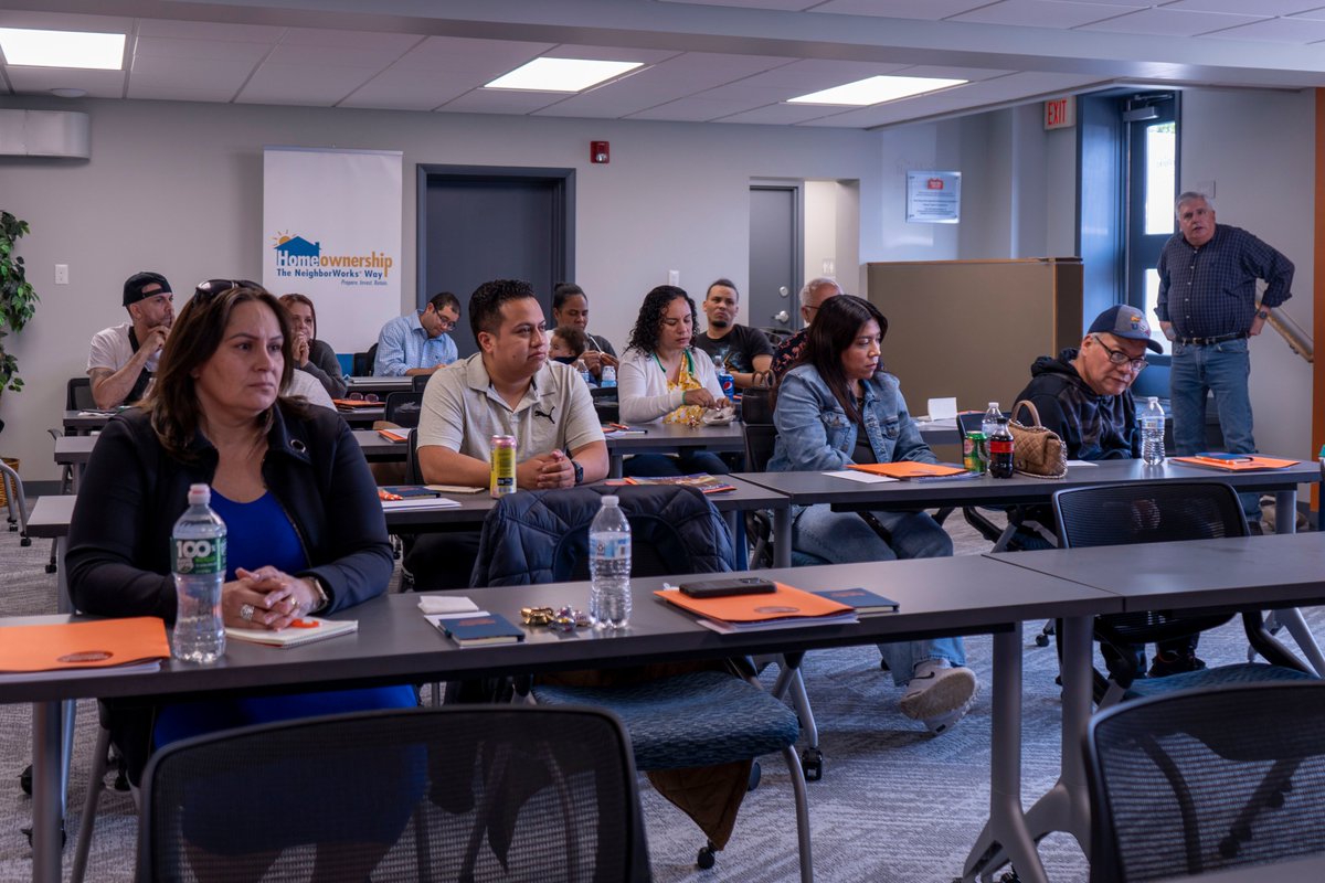 NWNEPA's tweet photo. Our #HomeOwnershipCenter recently hosted a Spanish homebuyer workshop earlier this month at our office! We are so grateful to our amazing partners for helping make these workshops a reality! https://t.co/DxgpVzY0NL
#NeighborWorks #NWNEPA #Homeownership #Homebuyer #Homebuying https://t.co/BYbSHt7DiJ