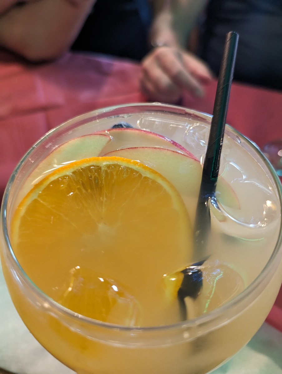 Lisa Burnham tweet media