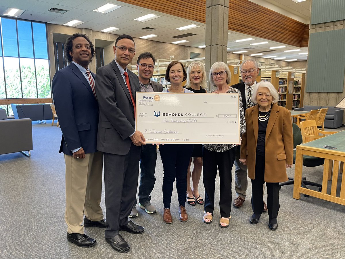 ThisIsWillChen's tweet photo. Edmonds College now has a 2nd Chance Scholarship! Thanks to The Noon Edmonds Rotary Club for adopting my idea and initiating donations to fund this scholarship aim to help individuals who experience homelessness and want get an education at the college level. https://t.co/vsEFroXNTa
