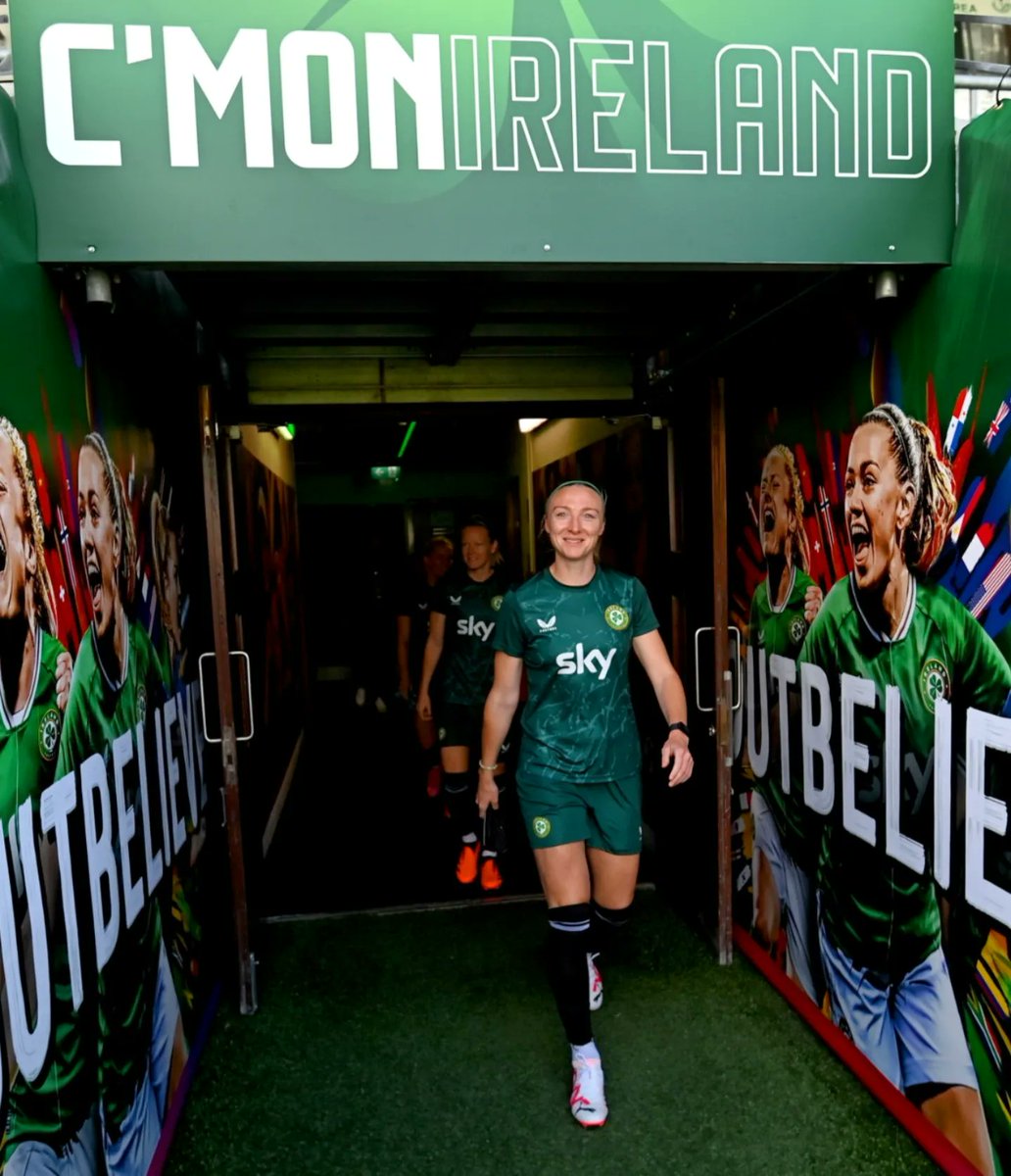 Louise Quinn tweet media