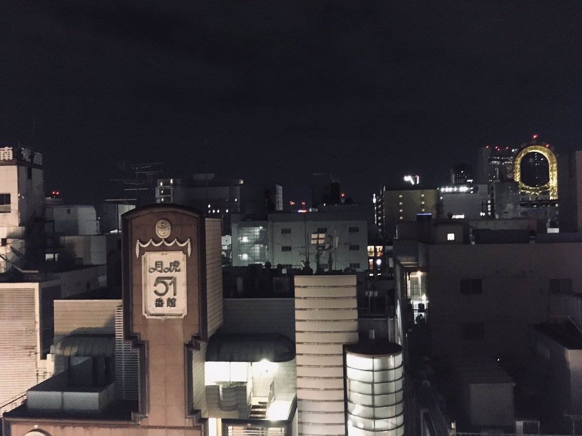 CrazyAyu's tweet photo. 飲み。久しぶりに語ったー
意外とわしめっちゃ語り出すな…恥　
定期的に外出て、もっとまた磨いていこう。ありがとうございます！やっぱり感覚的に、自分が出会ってきた人は信じてもいいと思って嬉しくなった…単細胞なのかな？私。まだ頑張れるや https://t.co/auWU5KGVin