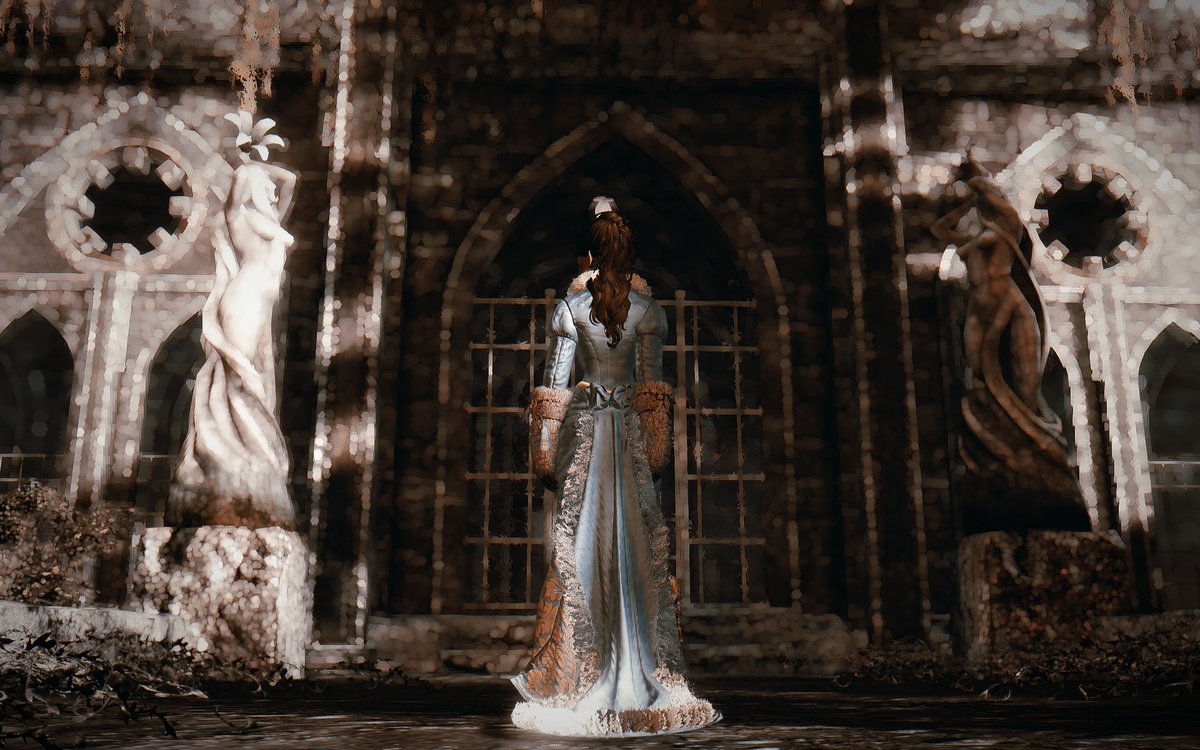 Saskia in a 1870 blue natural form gown. #Skyrim #SkyrimMods #Victorian #gown