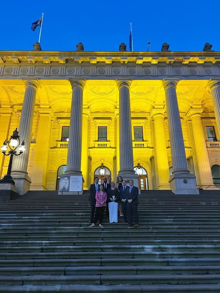ACYPL's tweet photo. The #acyplDownUnder delegation met with leaders including Speaker of the Victoria Legislative Assembly @mareeedwardsmp and Minister @LilyDAmbrosioMP to discuss climate, education, and business, among other issues. They also visited the Shrine of Remembrance & explored Melbourne. https://t.co/Xk7cqp06sQ