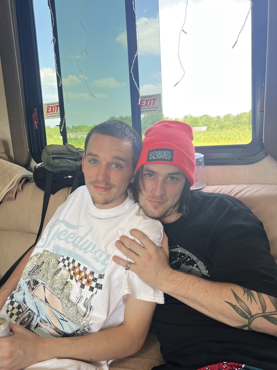 eazybaked's tweet photo. ELECTRIC FOREST WEEK IS NOW! CATCH UR BOIS ON PRE PARTY DUTIES TONIGHT WITH THE EVOL AFTERS CREW, MAINSTAGE TOMORROW 3-4pm, FRIDAY AFTERS 3-4 AM w/ @FurtherFreq AND SUNDAY @ THE OBSERVATORY 11:15-12:15am!!! TONS OF DIFFERENT VIBES / SELECTIONS. IFUSEEUSSAYHELLO :::) https://t.co/PGSpCe0hcu