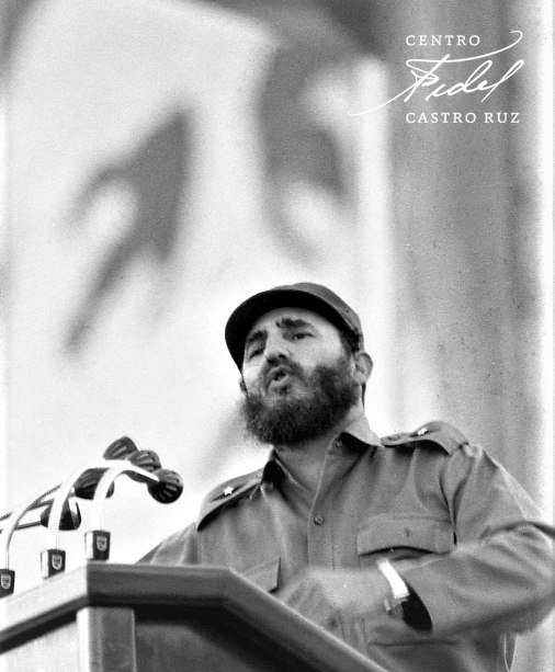 #Fidel:'Rectificar es buscar soluciones nuevas para problemas viejos; rectificar es crear, abrir cauce, abrir camino, abrir brecha (...)'. #FidelVive