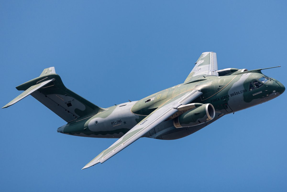 embraer's tweet photo. Day 3 of the #ParisAirShow is officially over and we can't wait for tomorrow! We want to thank everybody that visited us at Chalet #300 today. 

#Embraer #WeAreEmbraer #EmbraerStories #PAS2023 #SalonduBourget #EmbraeratPAS23 https://t.co/il8zE8RtZA