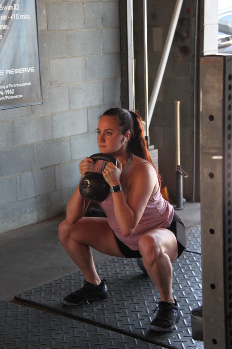 RecruitStrength's tweet photo. Stay focused on the goal! Recruit Strength, Melbourne Florida. 

#powerlifting #strong #squat #bench #deadlift #fitlife #strength #muscle #girlswhopowerlift #weightlifting #recruitstrength  #coaching #fitness #gym https://t.co/wa44cnp9Q3