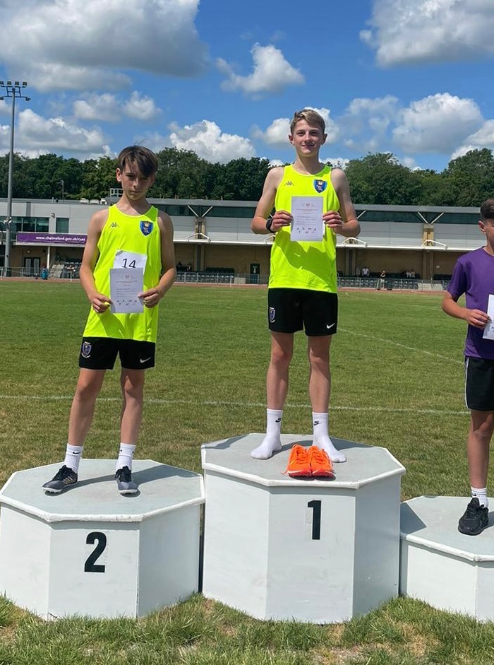 SHSPEDEPT1's tweet image. So many incredible performances from our athletes today  at  the  District  Champs. More PB’s and medals than we can remember. Official Team Results due tomorrow and we are confident of exciting news! 😊👏#HardWorkPaysOff #SHSAthletics