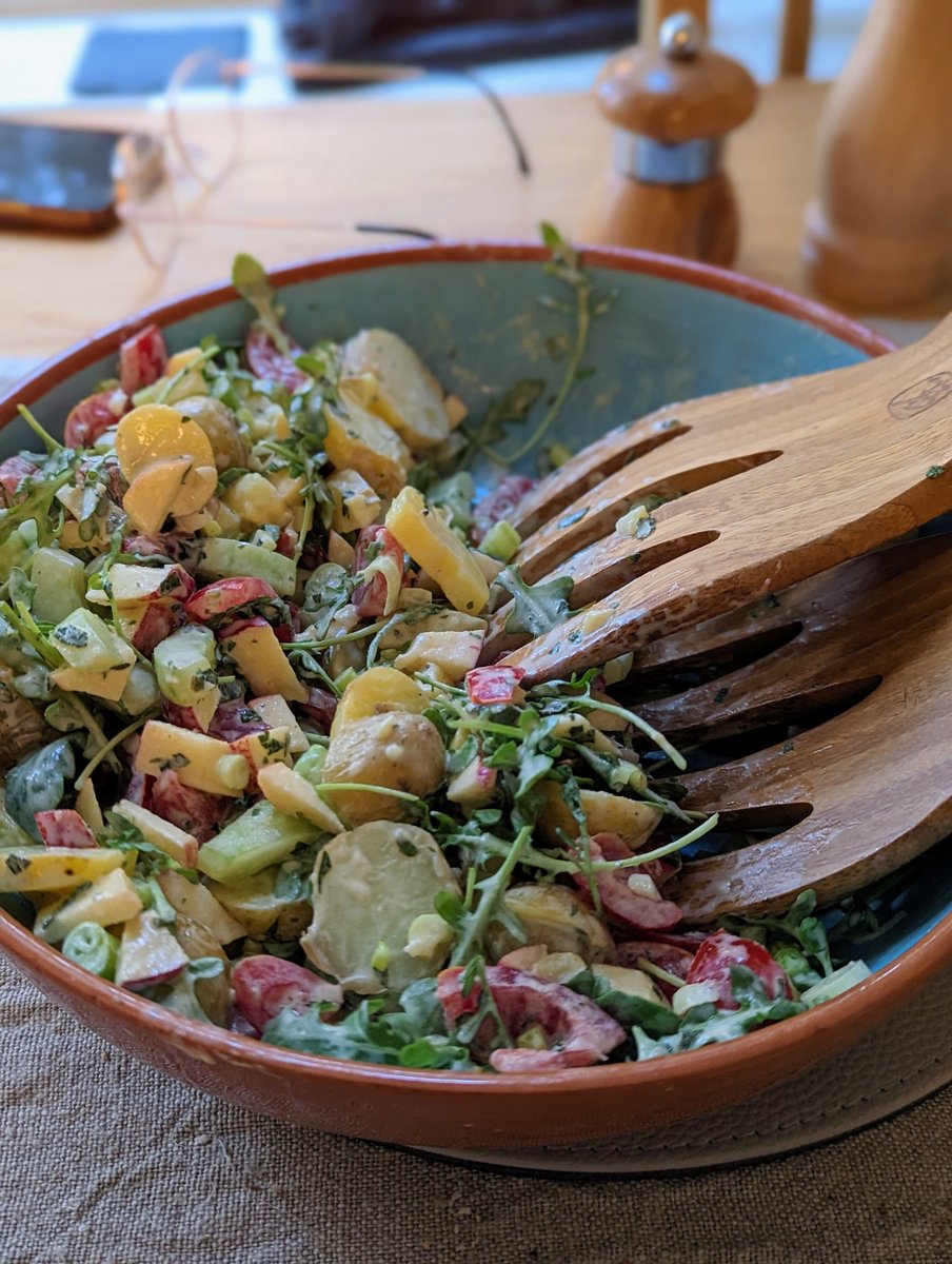 Tonight's salad included rocket, tomatoes, spring onions, chopped apple and sliced new potatoes. Dressing was made with olive oil, mayo, crème fraiche, fresh mint, garlic plus seasonings... Delicious if I say so myself! #homecooking #gaydad #summersalad