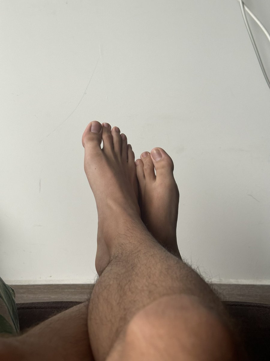 Master boy (@Beautylongfeet) / Posts / X